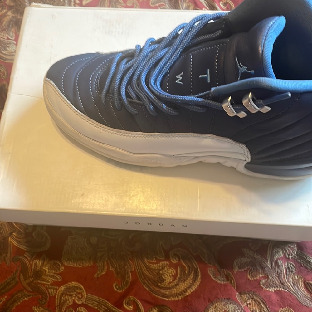 Jordan 12s size 7.5 hmu if interested